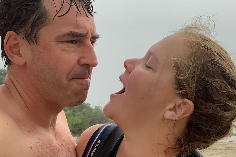 Amy Schumer Rocks Bathing Suit, Is Loving Her Post-Baby Body