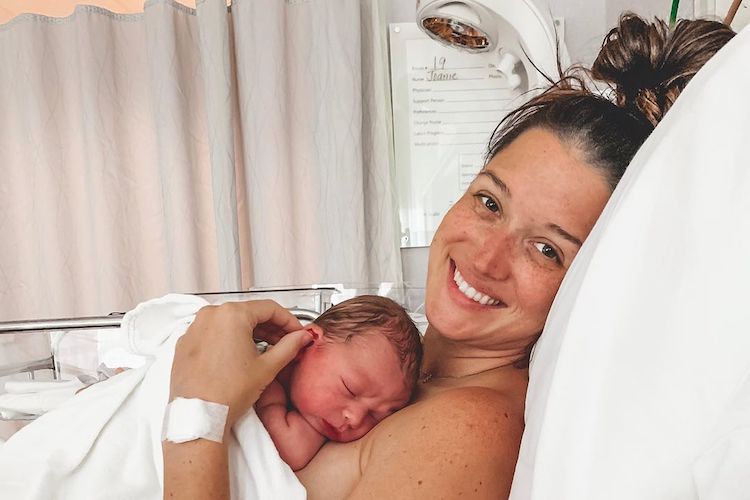 Jade Roper Tolbert Gave Birth in Her Closet