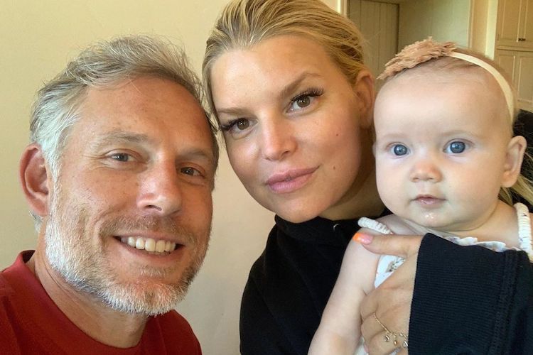 Jessica Simpson Disabled Instagram Comments After Mom-Shamers Criticized Her