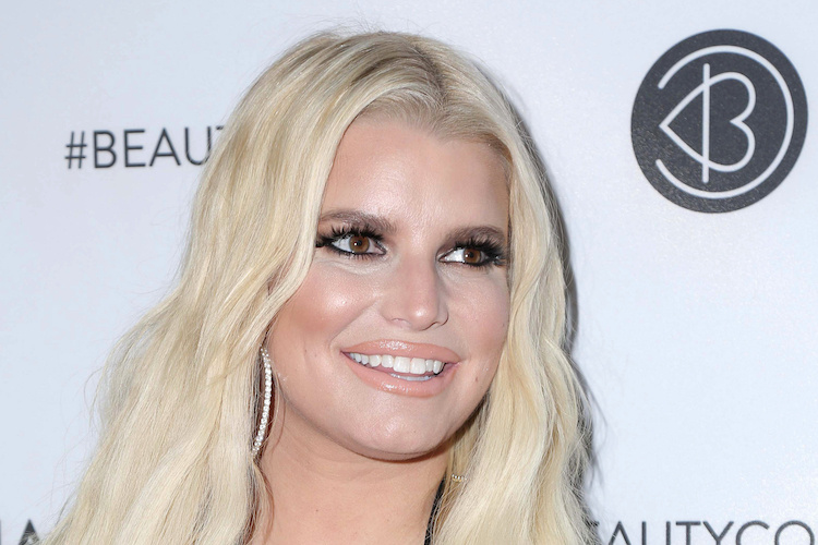 Jessica Simpson Reveals 100-Pound Weight Loss