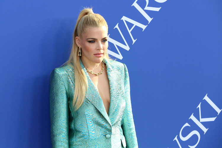 busy philipps threatened to divorce husband marc silverstein because of unfair division of parenting responsibilities
