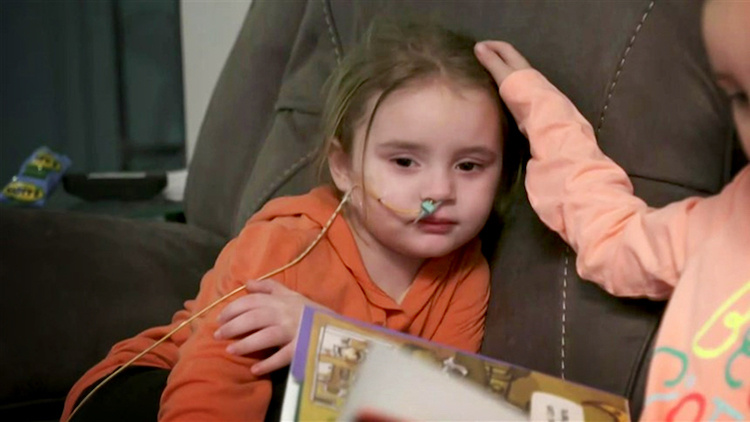 jade delucia: four-year-old girl is 'lucky to be alive' after losing vision due to the flu. her parents issue a warning to vaccinate.