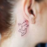 35 Subtle Neck Tattoos That Will Make You Think, 'Oh, Maybe I *Could* Pull One Off...'