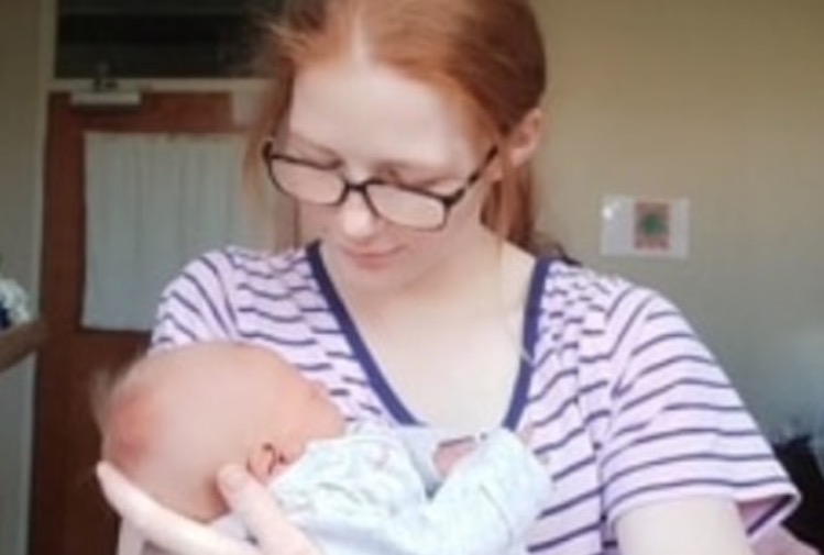Teen Who Thought She 'Had Gastro,' Gives Birth to Surprise Baby