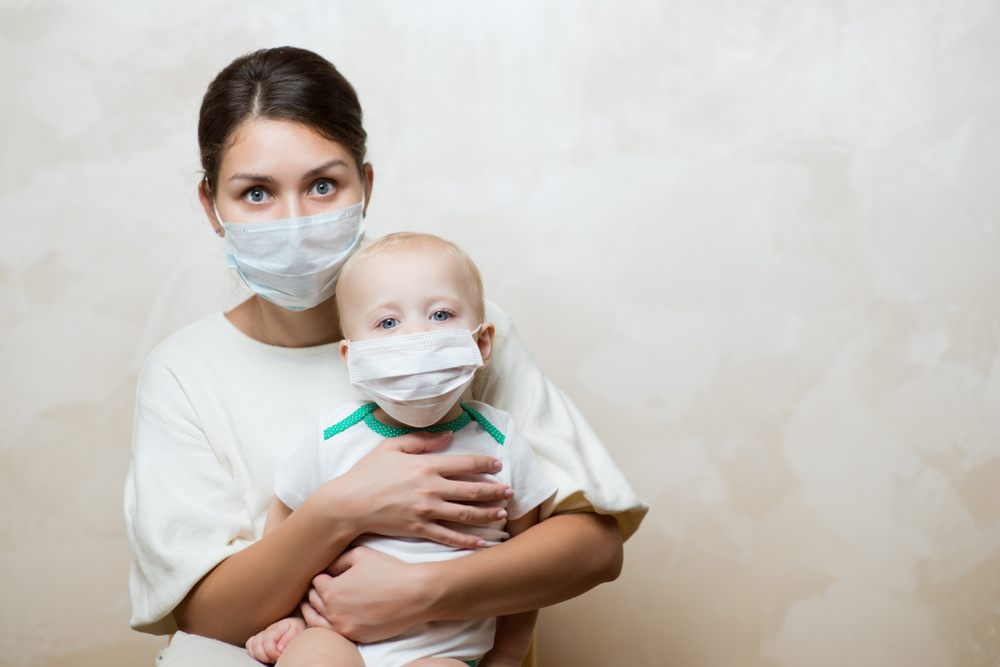 should infants and young toddlers wear face masks during the coronavirus pandemic?