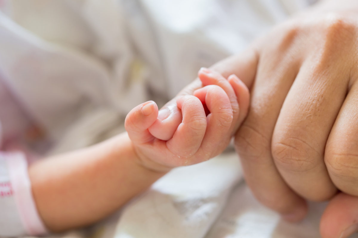 mom names twins born during global pandemic 'covid' & 'corona'