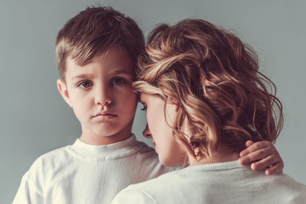 divorced mom says her 6-year-old son 'openly prefers' being with his dad, asks for advice on handling heartbreak