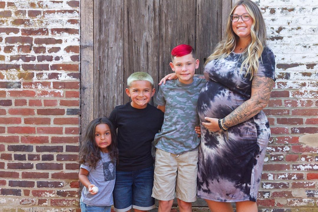 'Teen Mom' Star Kailyn Lowry Reconsidering Home Birth Due to 'High-Risk' Pregnancy