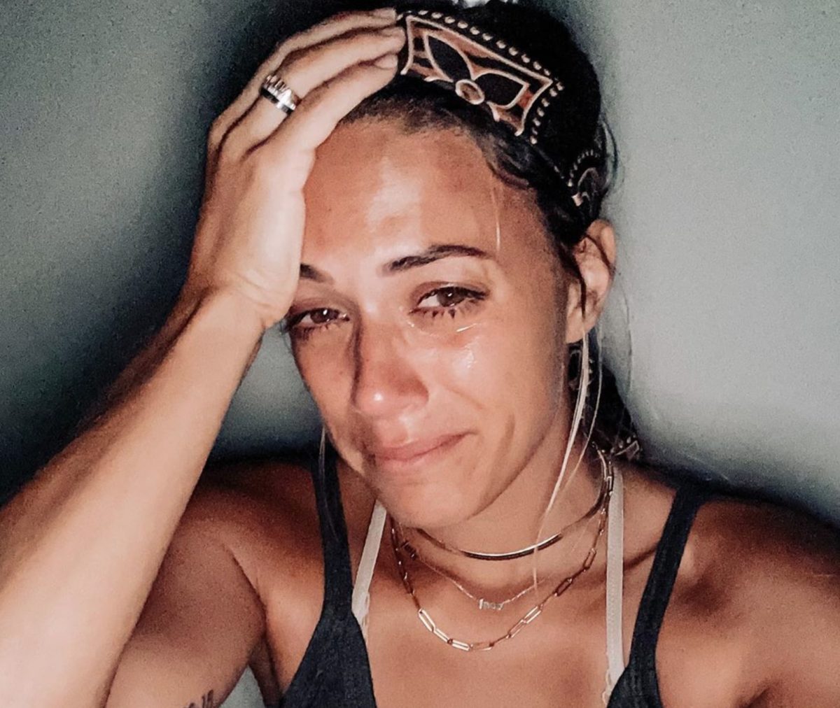 Jana Kramer Posts Tearful Selfie Over Son's Sleep Regression