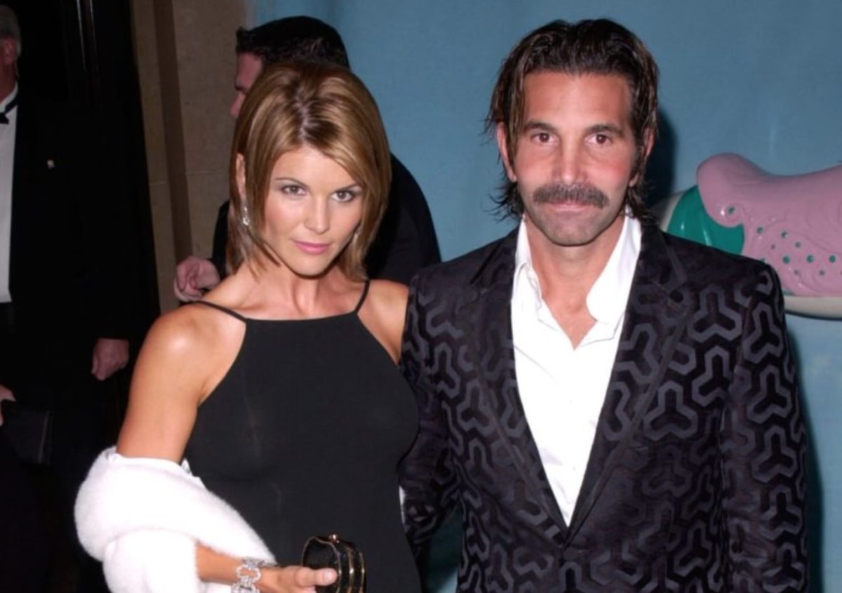 Lori Loughlin And Mossimo Giannulli Sentenced In Scandal