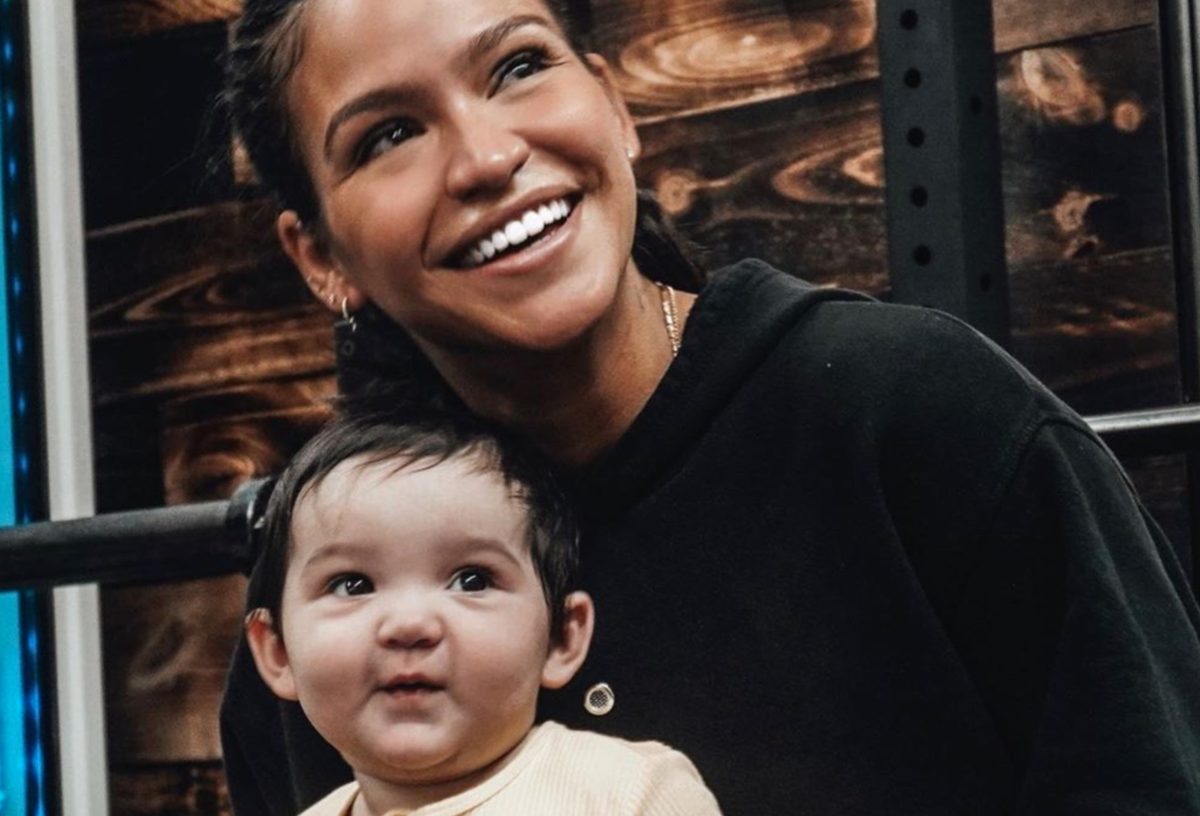 Singer Cassie Details 'Depressing' Postpartum Weight Loss Journey In Emotional and Vulnerable Op-Ed