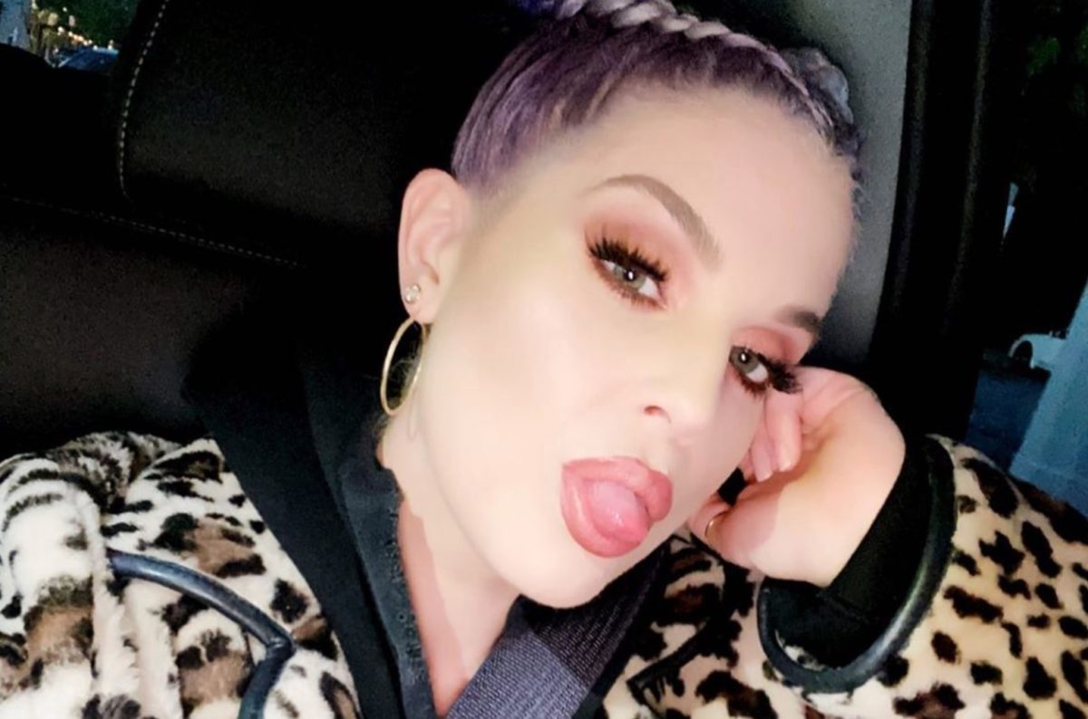kelly osbourne explains she's proud of the way in which she lossed a total of 85 pounds and she doesn't care what you have to say about it