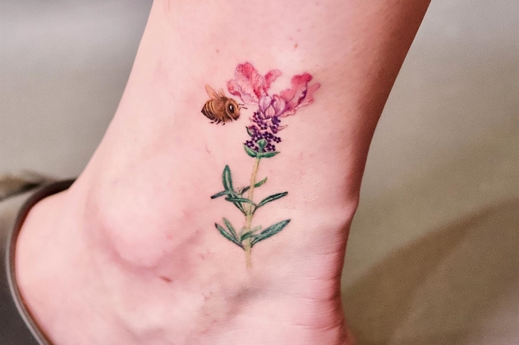 25 Small Ankle Tattoos That Are Super Cute And Easy To Hide