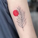 25 Minimalist Tattoos That Prove Less is More