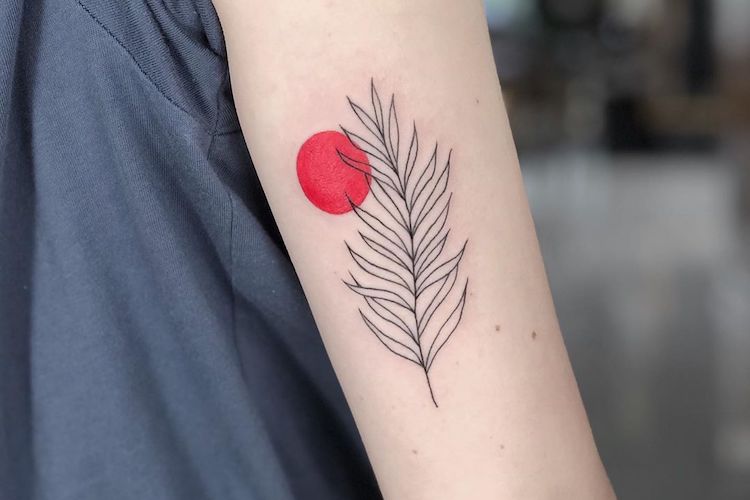 25 minimalist tattoos that prove less is more