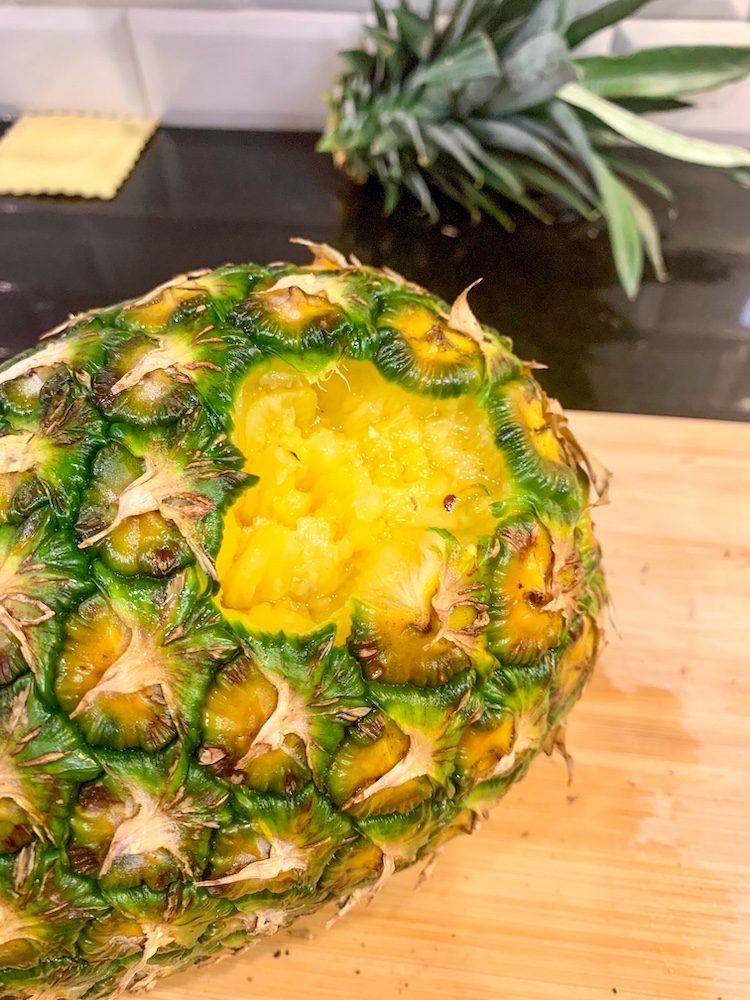 No-Knife Pineapple Hack Pieces Didn't Pull Apart