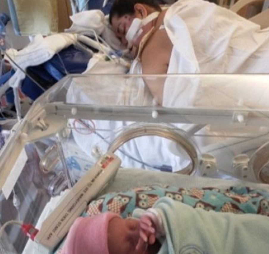 Mom Dies a Month After Prematurely Giving Birth to Her Daughter Due to COVID-19, Husband Wants Her Story to Be a Reminder to Others | Just before their daughter’s birth, Aurora contracted COVID-19.