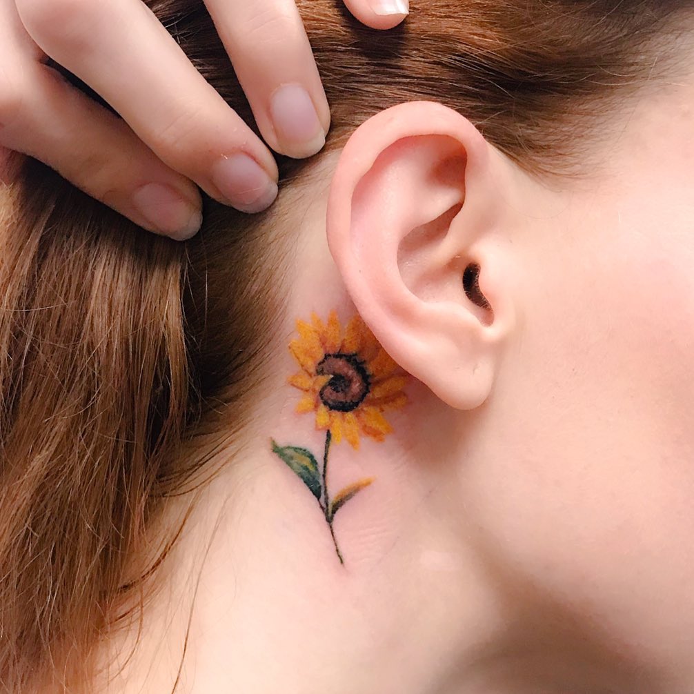 25 behind the ear tattoos that are the perfect little peekaboo