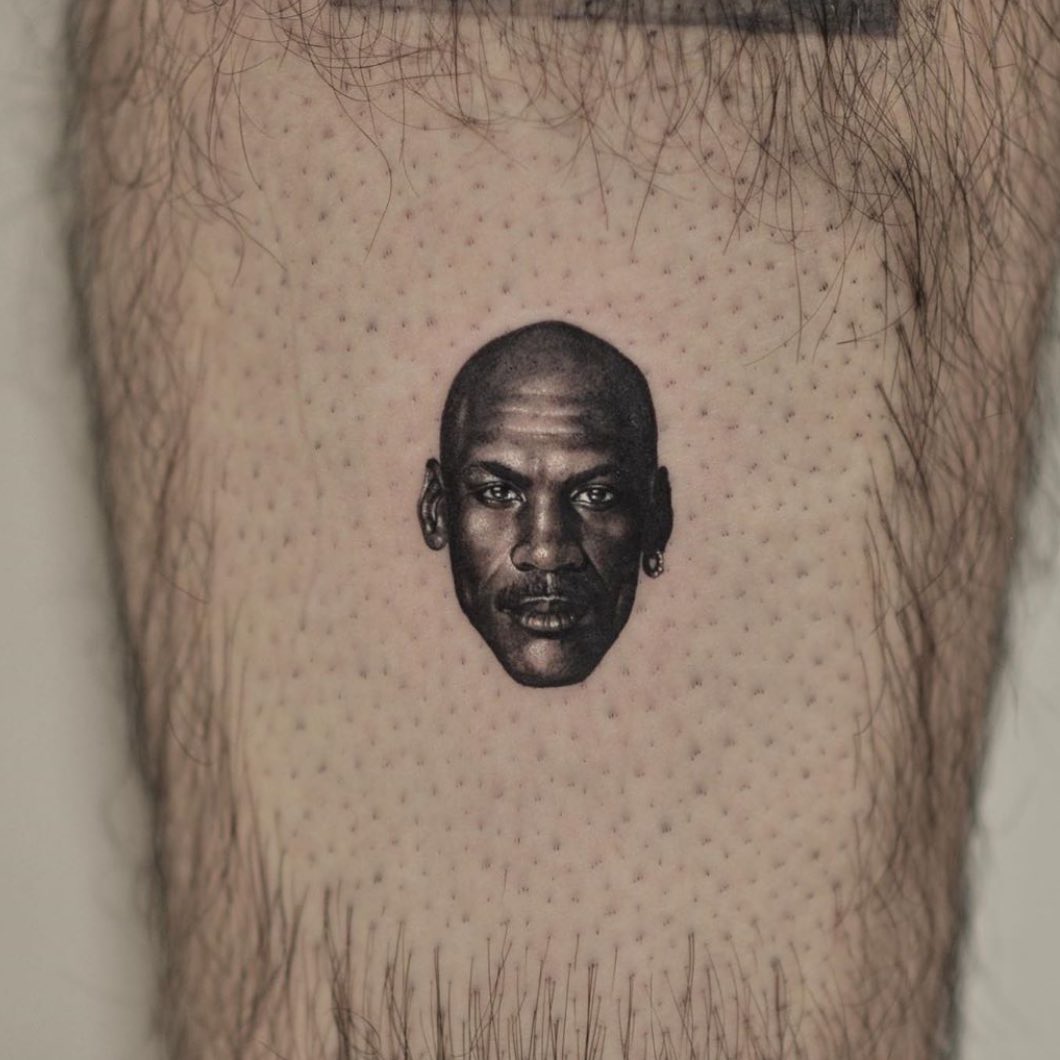 25 micro realism tattoos that shrink reality into miniature