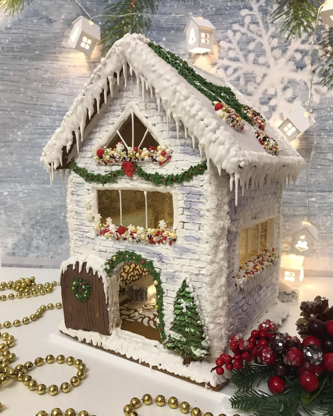 25 magical gingerbread houses to feast your eyes on