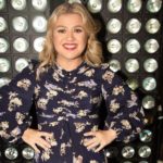 Kelly Clarkson Alludes to Reason for Divorce by Sharing Advice Her Mother Gave Her