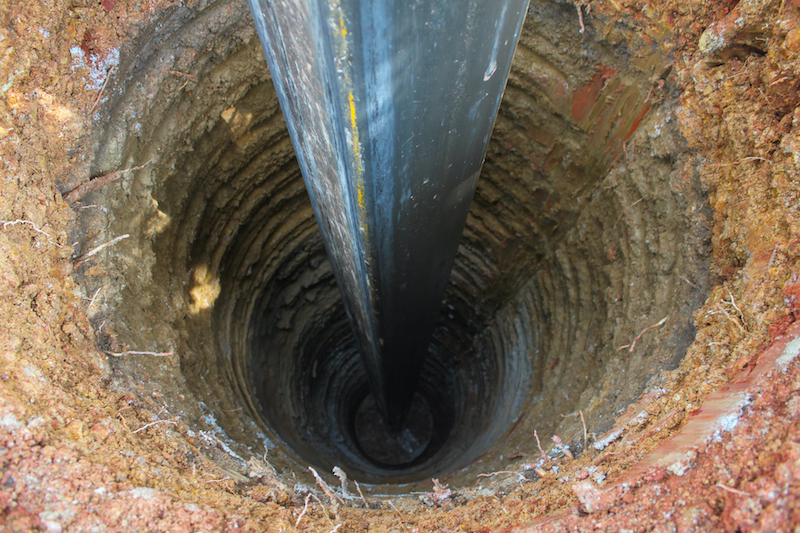 Officials Desperate to Rescue 5-Year-Old Boy in India who Fell into 200-foot Well
