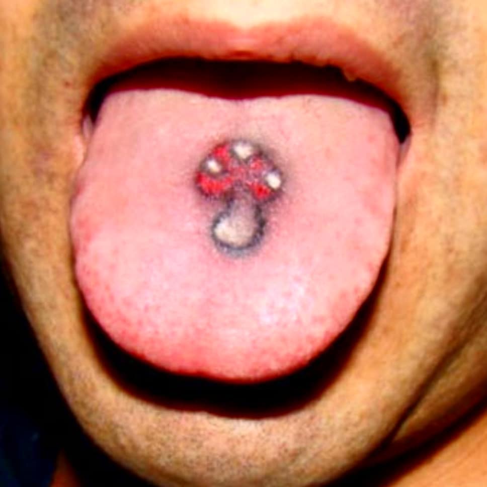 25 Real Tongue Tattoos That Are Extremely Hard To Swallow