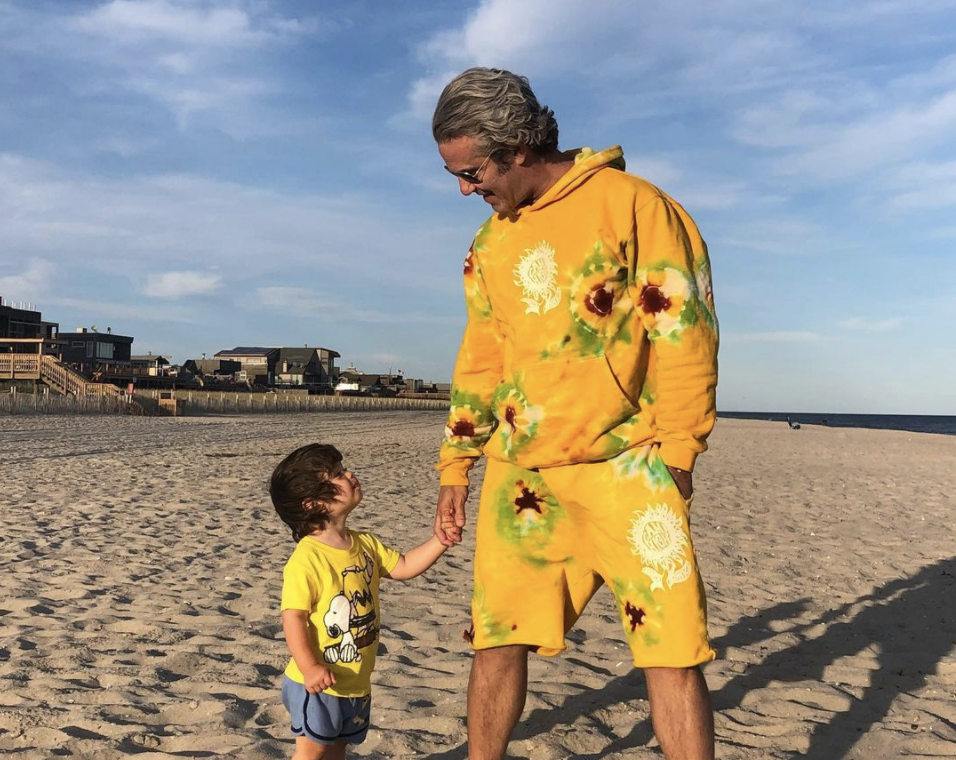 andy cohen shares sweet photo of seeing son for the first time