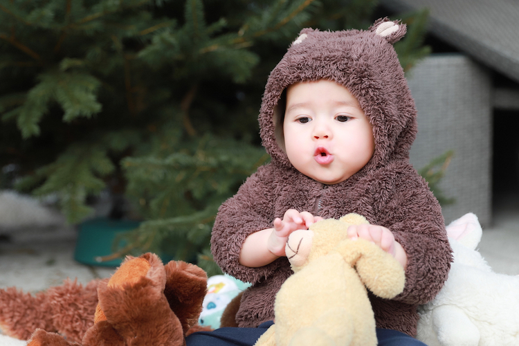 25 most popular baby names for boys of the last 100 years