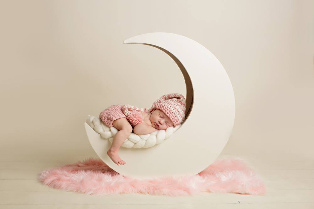 25 Fairy Tale Baby Names for Girls with Plenty of Whimsy and Charm