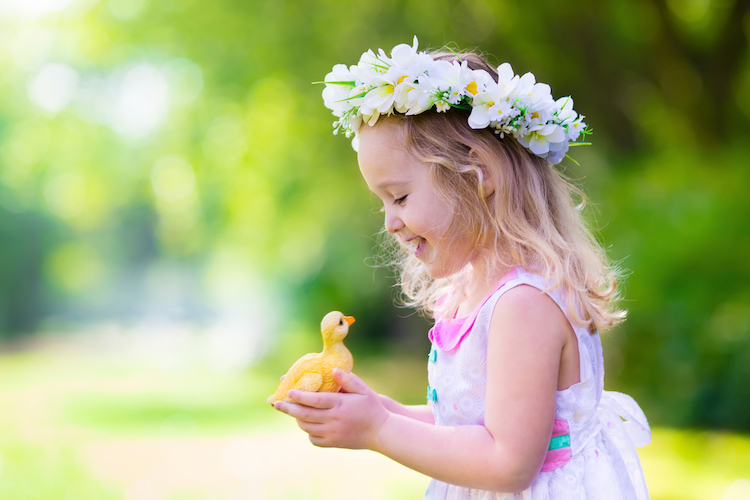 25 Cute Cottagecore Baby Names for Girls That Celebrate Pastoral Life