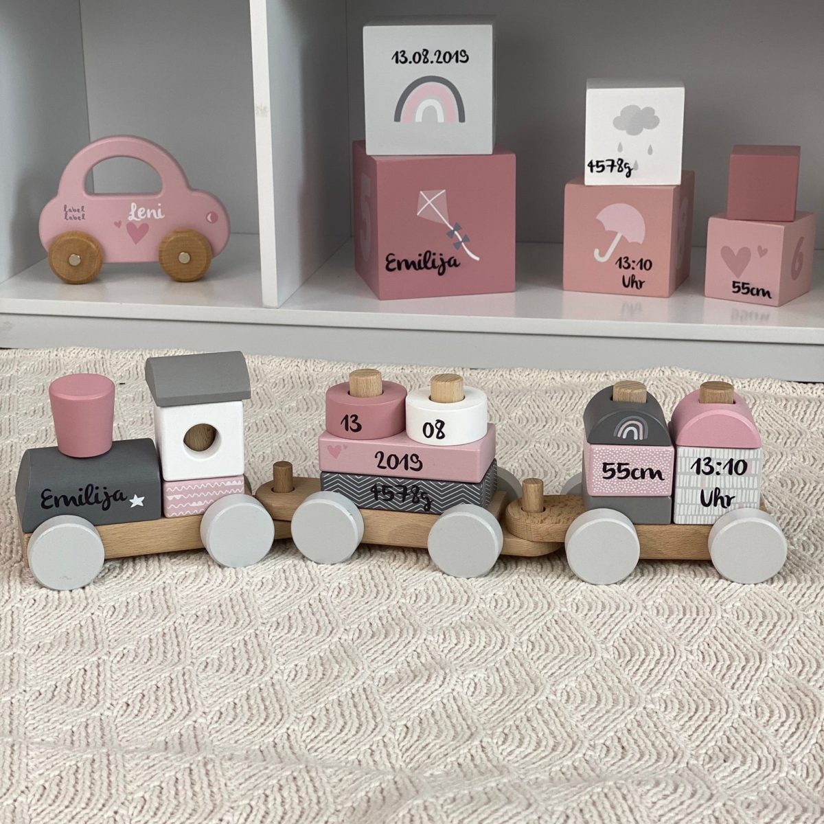 15 Personalized Baby Products Perfect for Any Nursery or Baby Shower | They are all from Etsy and all of them can be personalized.