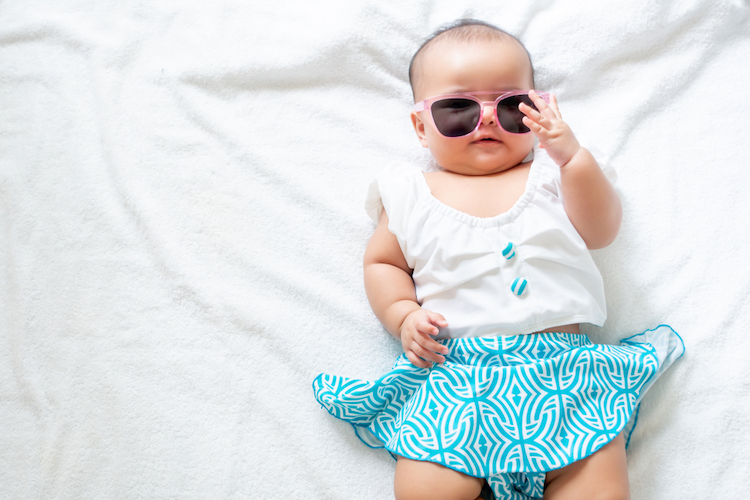 25 modern hebrew baby names for girls that put a spin on traditional classics