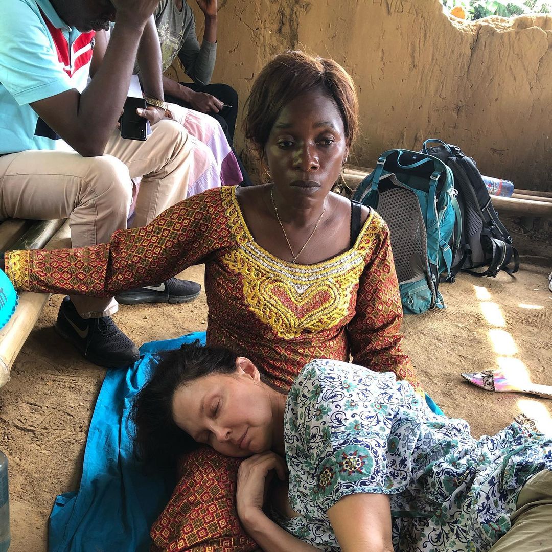 Ashley Judd Shares Pictures of Her Harrowing 55-Hour Rescue After Fracturing Leg in the Congo