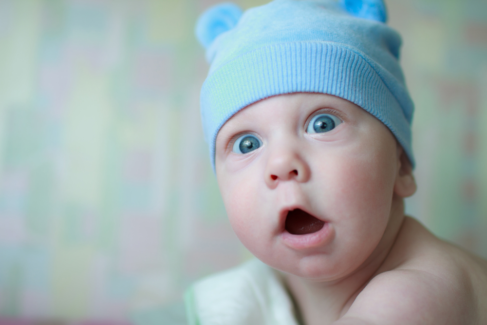 25 Backwards Baby Names for Boys With Hidden Meanings in Reverse 