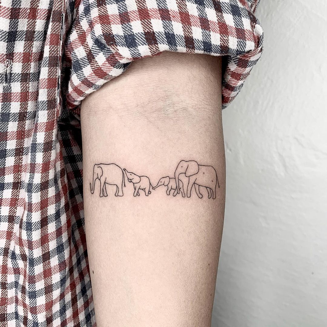 25 Family Tattoos That Celebrate the Ones You Love Most