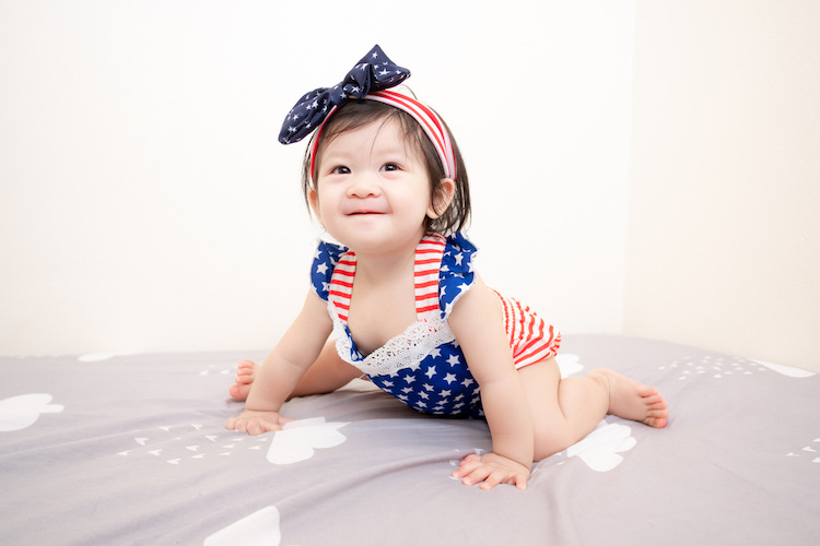25 Quintessentially American Baby Names For Girls That Shine