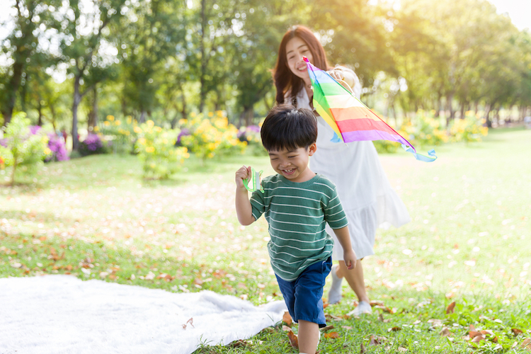 25 popular, uplifting baby boy names new parents are turning to today