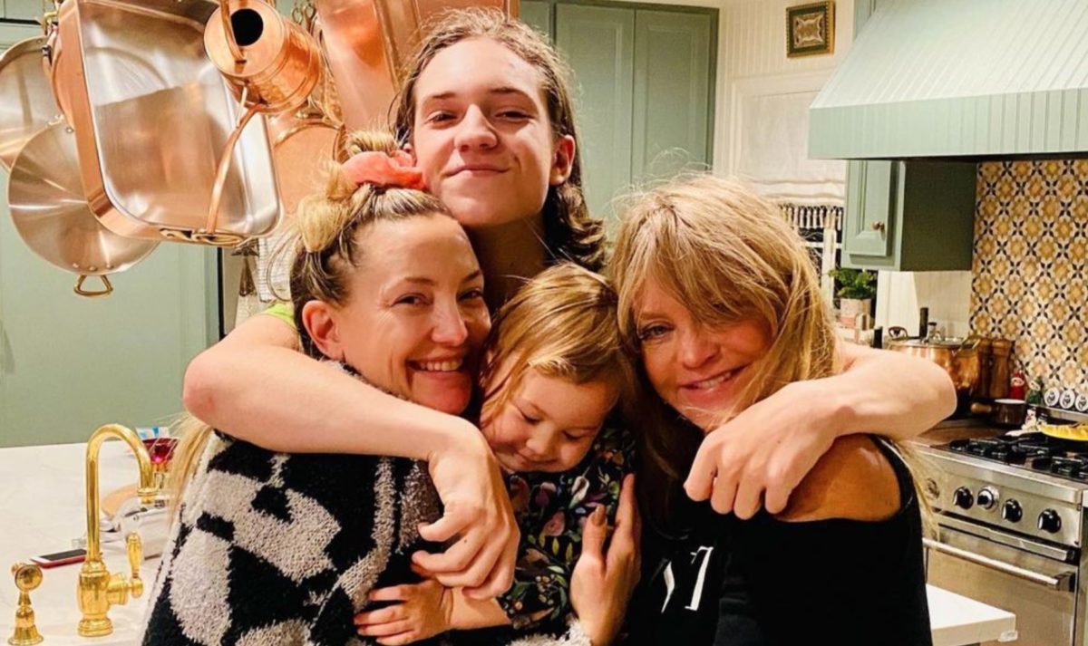 Kate Hudson Shares Super Sentimental Gift Idea She Things Moms Would Love for Mother's Day
