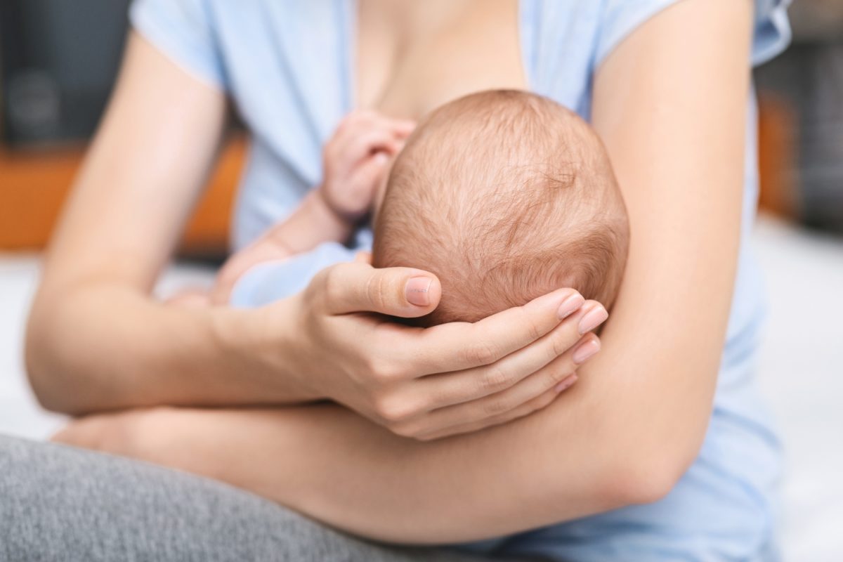 Teen Couple Argues Over Breastfeeding Their 6-Month-Old