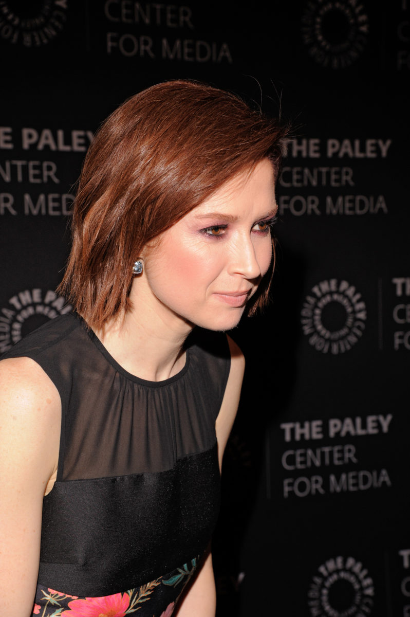 Actress Ellie Kemper Issues an Apology After 22-Year-Old Photo of Her at St. Louis’s Veiled Prophet Ball Went Viral | What did you think of her apology?