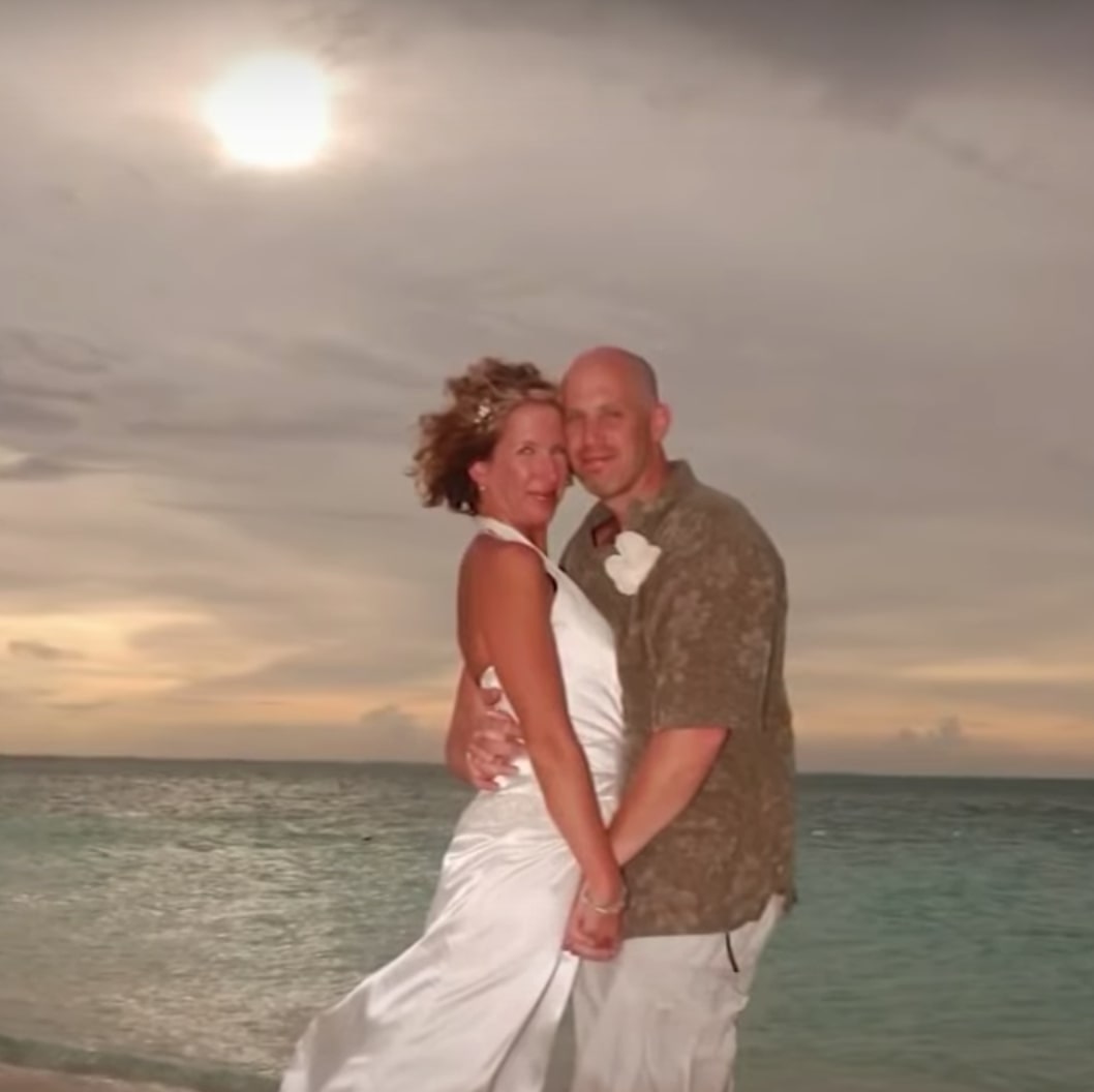Man With Alzheimer's Asks Wife to Marry Him A Second Time