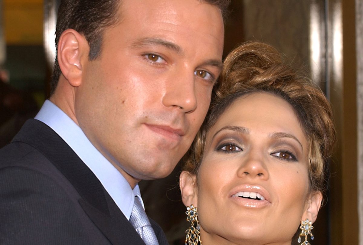 jennifer lopez and ben affleck are officially together according to instagram