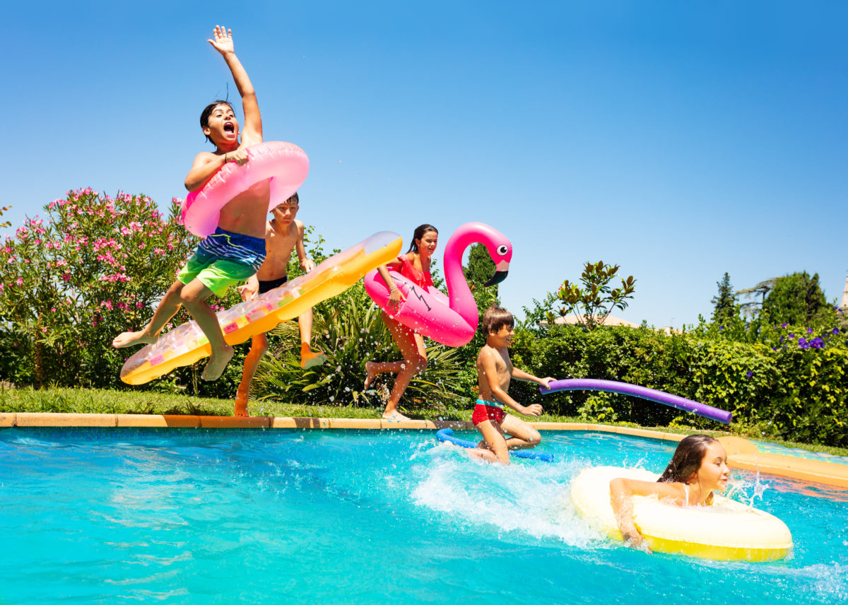 the viral child safety tip you didn't know you needed this summer