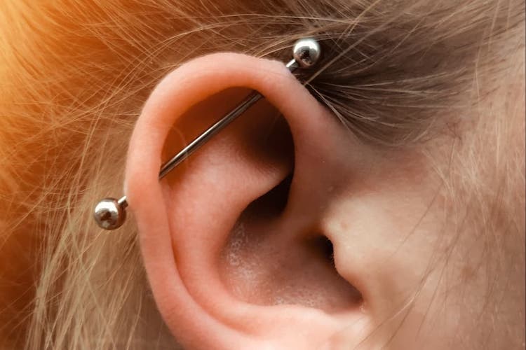 25 ear piercings
