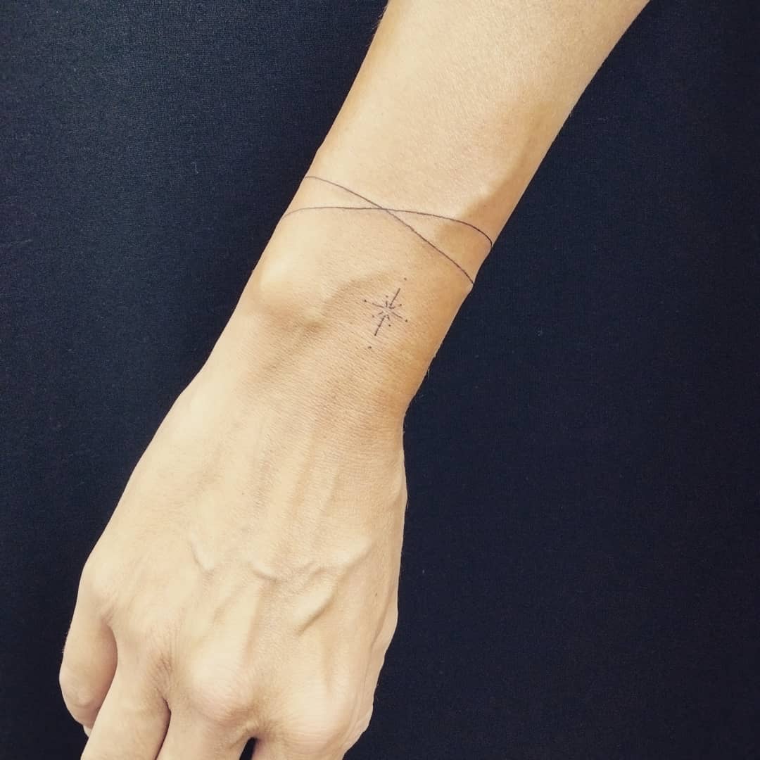 33 small wrist tattoos