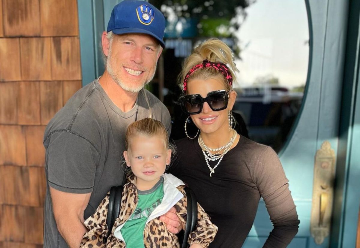 Jessica Simpson Sends Off 2-Year-Old Birdie Mae To Preschool In Adorable Family Photo