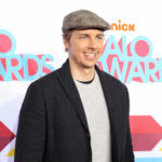 Dax Shepard Praises Wife Kristen Bell For How She Talked To Their Daughters About Sex