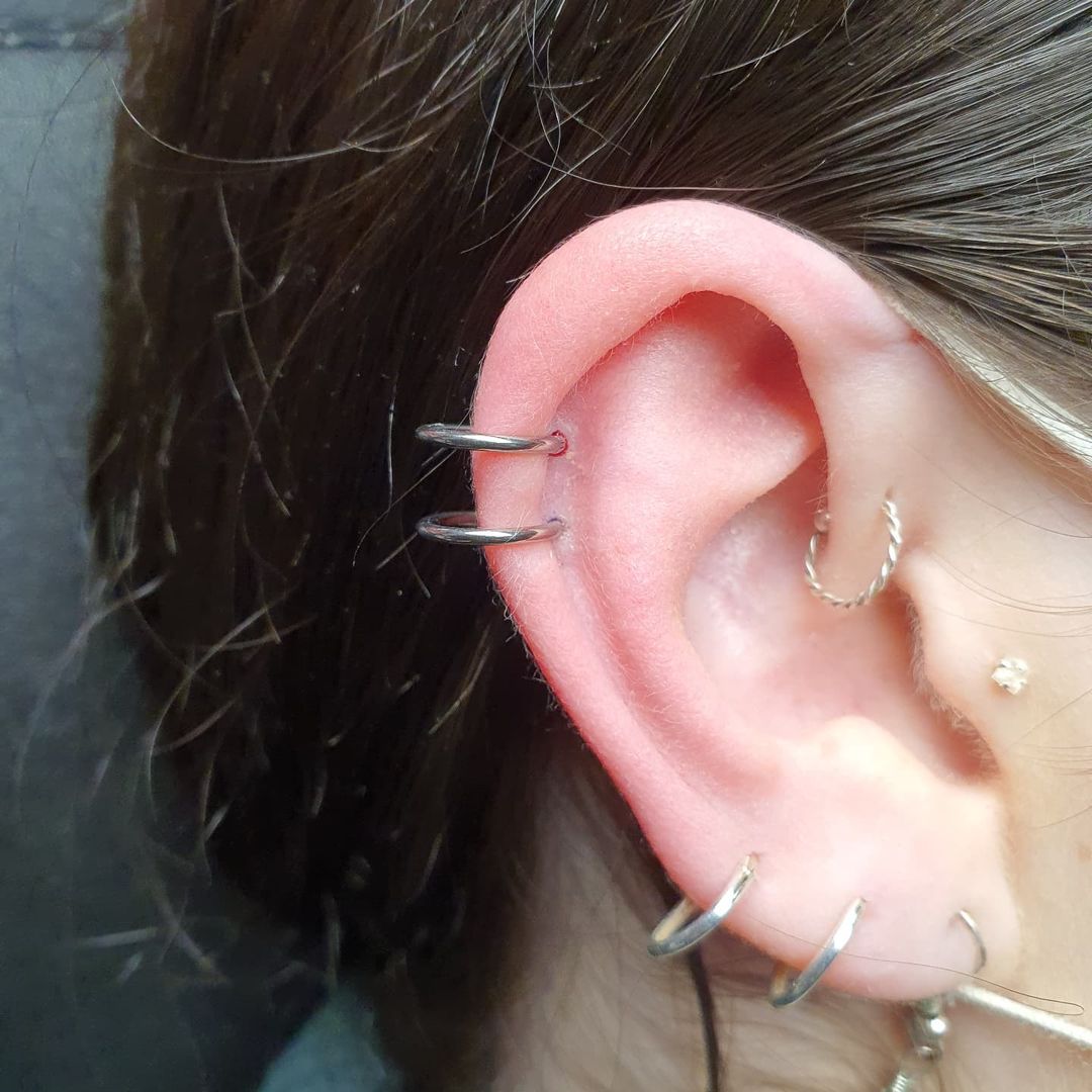 25 asymmetrical ear piercings 