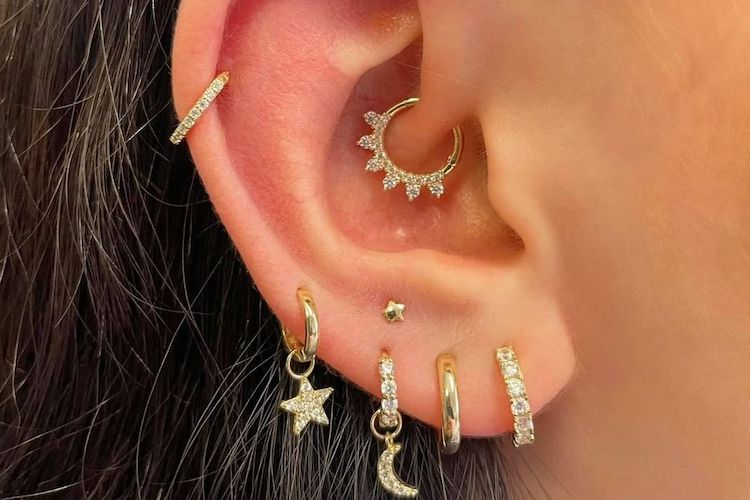 25 Asymmetrical Ear Piercings